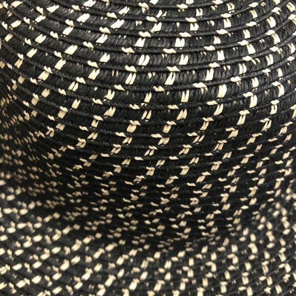 Old Navy Braided Wide-Brim Floppy Sun hat black - Picture 3 of 7